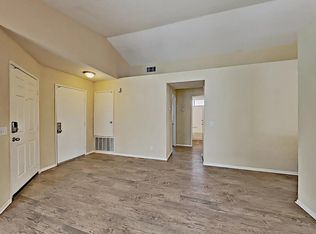 45327 Zuma Dr, Temecula, CA 92592
