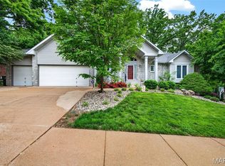 5127 Quail Creek Estates Ct, Saint Louis, MO 63128