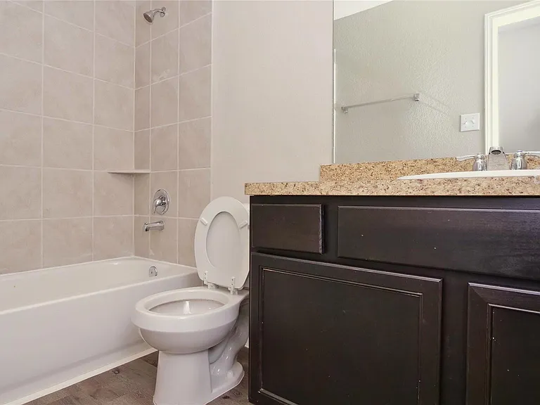 2225 Angie Kaye Dr — Photo 18