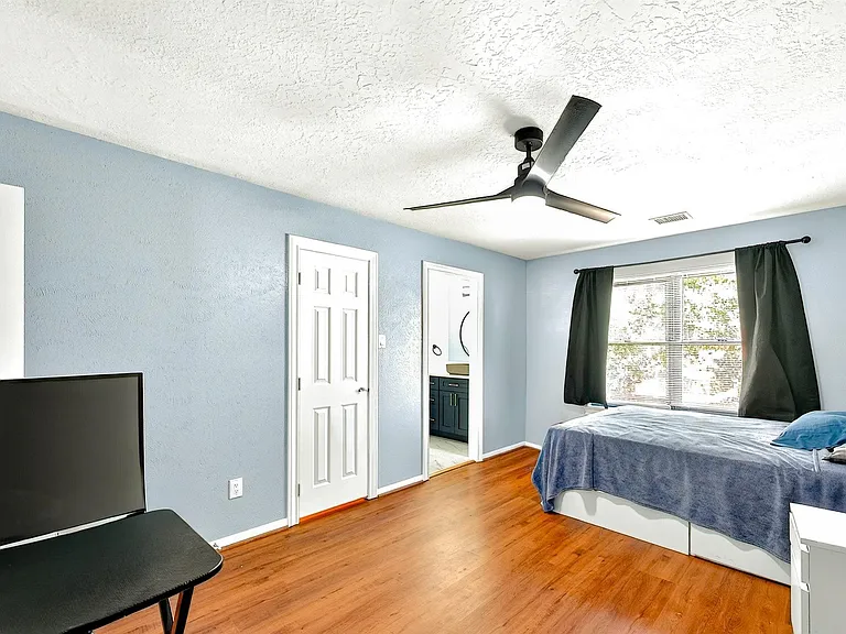 1615 Kelliwood Oaks Dr — Photo 30
