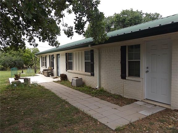 5th image of 567 County Road 3855