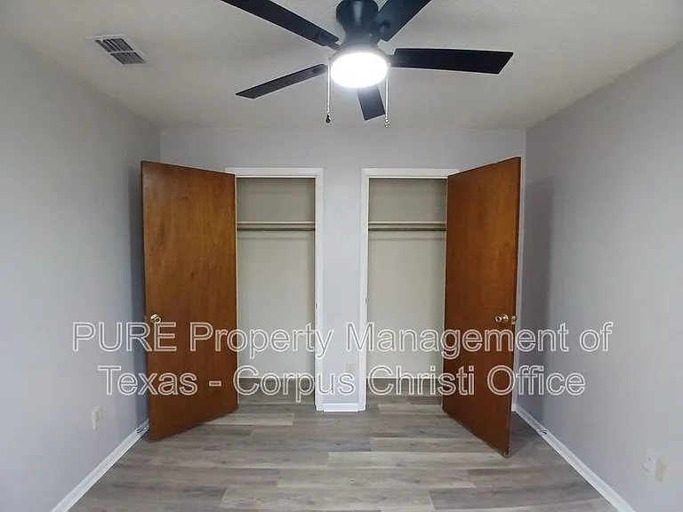 5001 Middlecoff Rd #1A — Photo 24