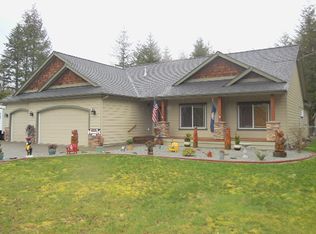 8261 Lekcin Ln, Concrete, WA 98237