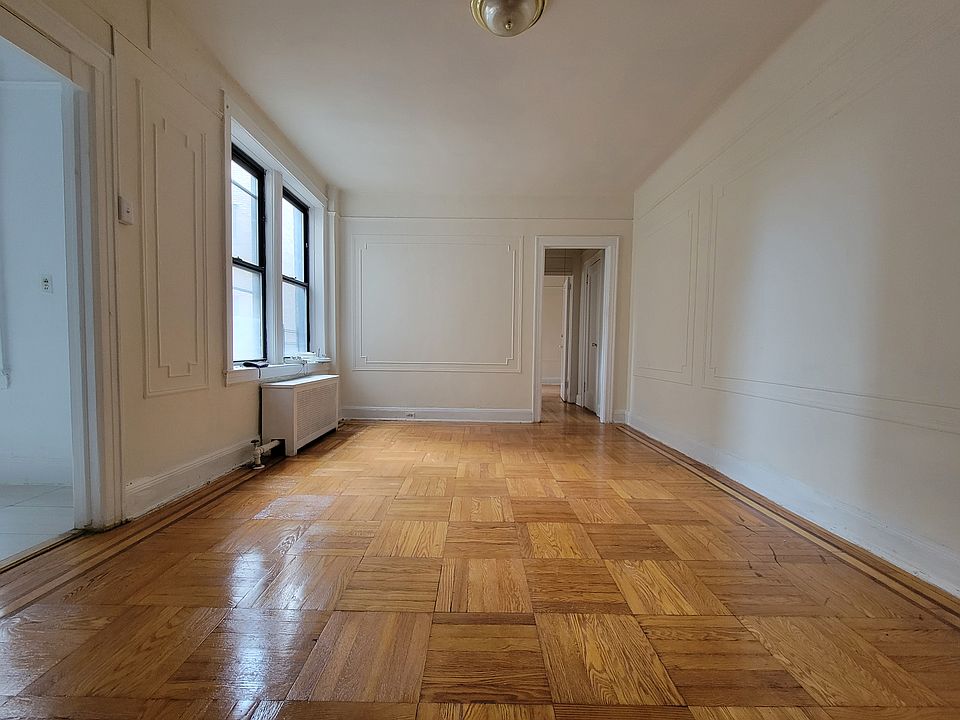 1st image of 44-15 43rd Ave #H4