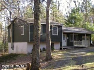 104 Glory Ln, Dingmans Ferry, PA 18328