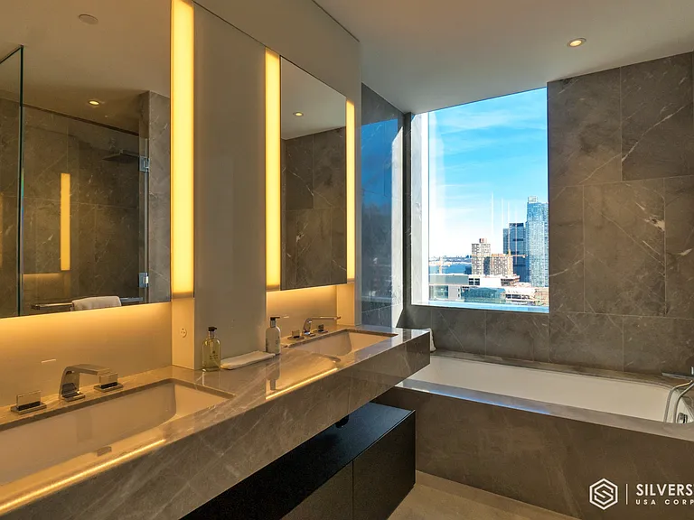 15 Hudson Yards #24G — Photo 13