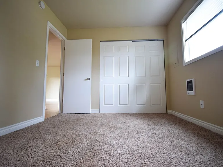 Bella Courtyard MEN5025 — Photo 23