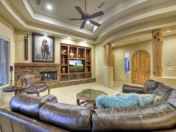 3rd image of 5753 E Canyon Ridge North Dr