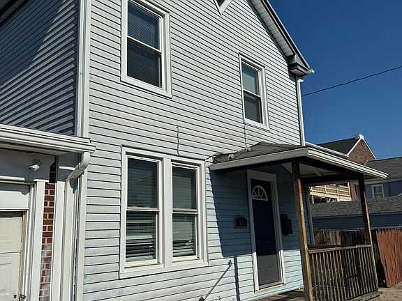 5th image of 911 Guilford St
