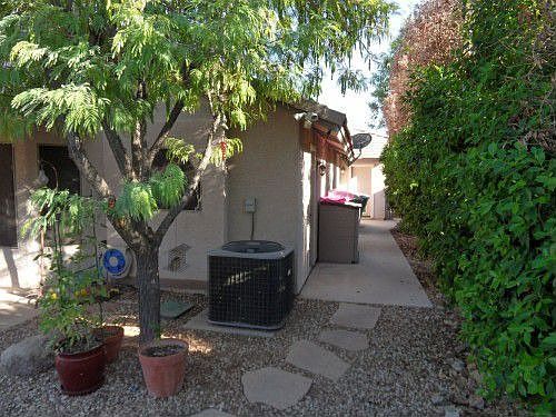 3rd image of 1158 E Orchid Ln
