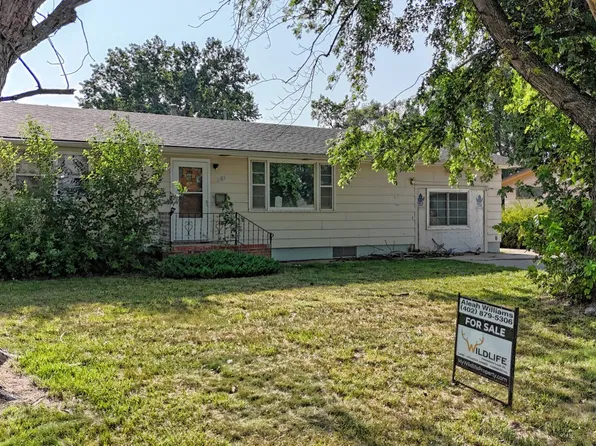 205 East St, Smith Center, KS 66967