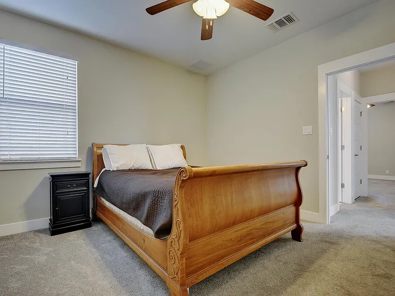 912 Sugaree Ave — Photo 23