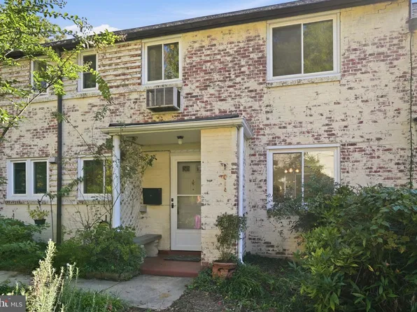 6 Crescent Rd Unit G, Greenbelt, MD 20770