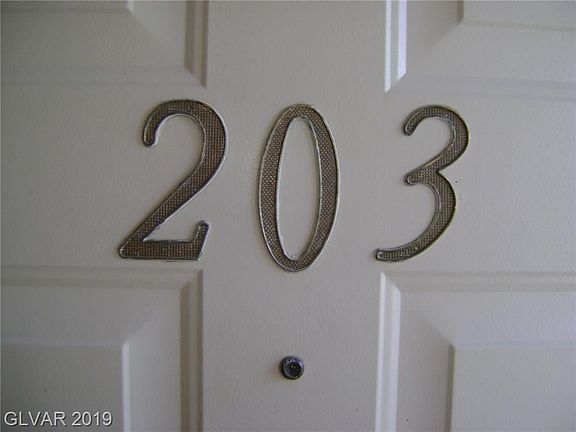 2nd image of 3070 Tarpon Dr Unit 203