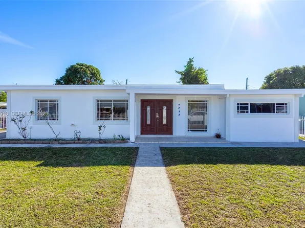 3274 NW 100th St, Miami, FL 33147