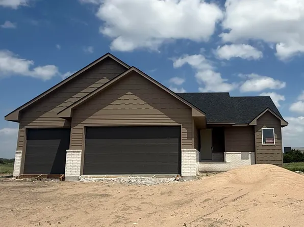 5432 N Toben Ct, Wichita, KS 67226