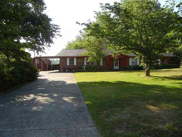 2nd image of 128 Kinnon Dr