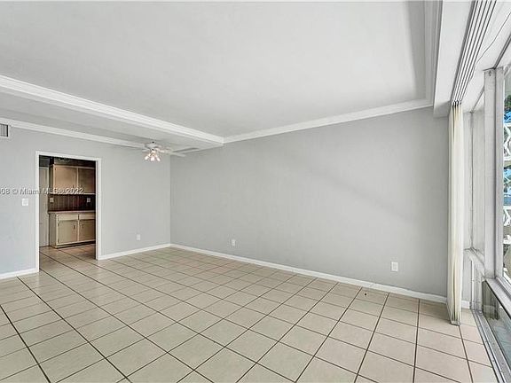 5th image of 1430 Brickell Bay Dr APT 206