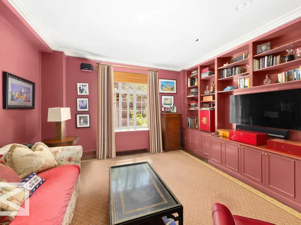 115 East 67th Street image 6 of 17