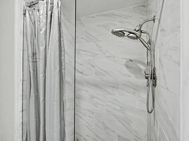 2402 Desert Willow Dr — Photo 15