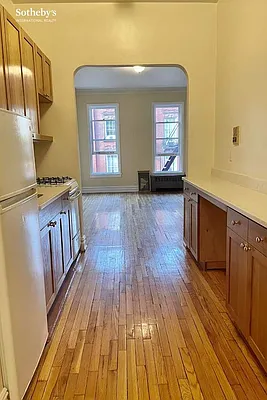 Rented by Sotheby's International Realty | media 7