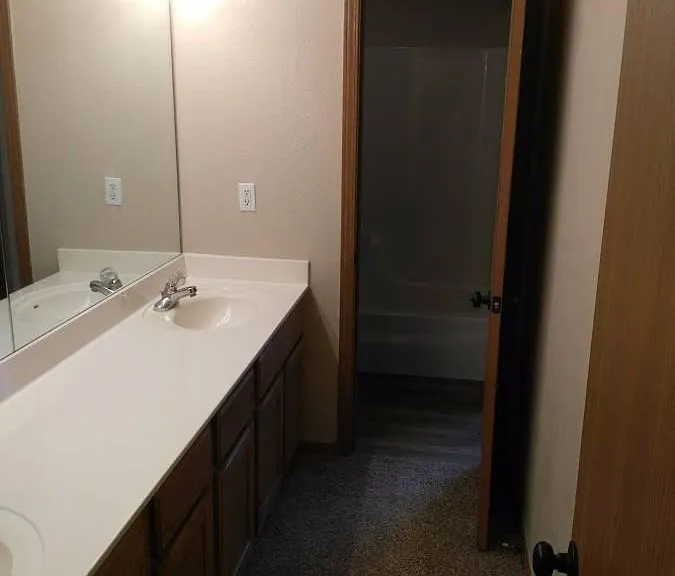 2876 W Riverridge Dr — Photo 8