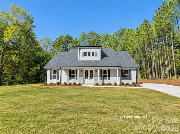210 Silver Creek Dr, Concord, NC 28027