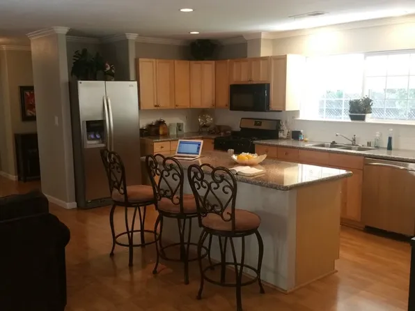 87 Panoramic Way, Walnut Creek, CA 94595