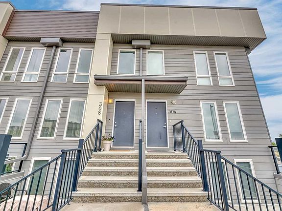 2nd image of 19500 S 37th St SE #308