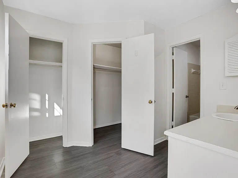 6308 E Windsor Ln — Photo 22