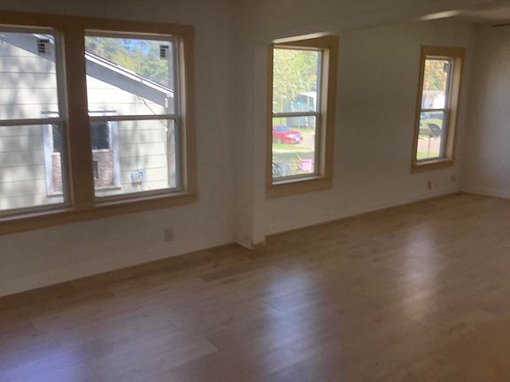 4th image of 551 3rd St