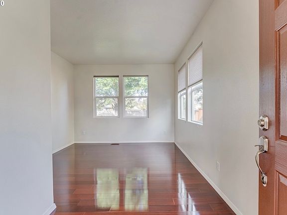 3rd image of 18808 SE 21st St