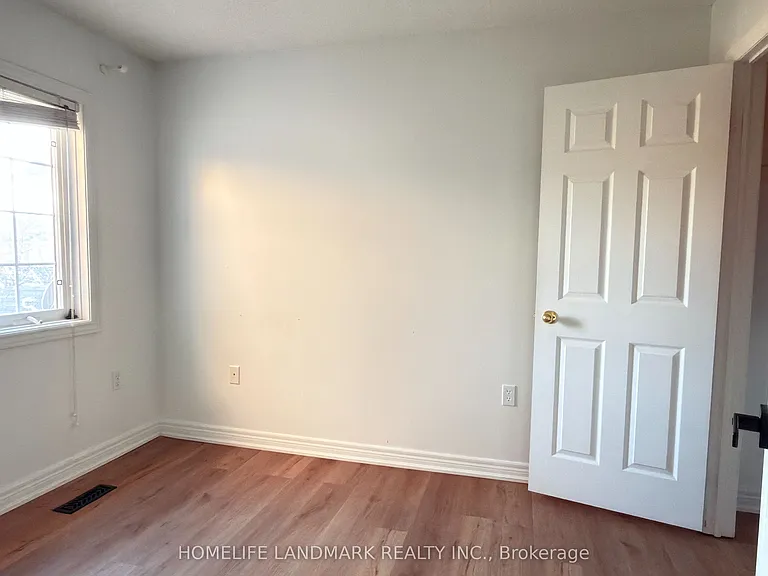 37 Seahorse Ave — Photo 7