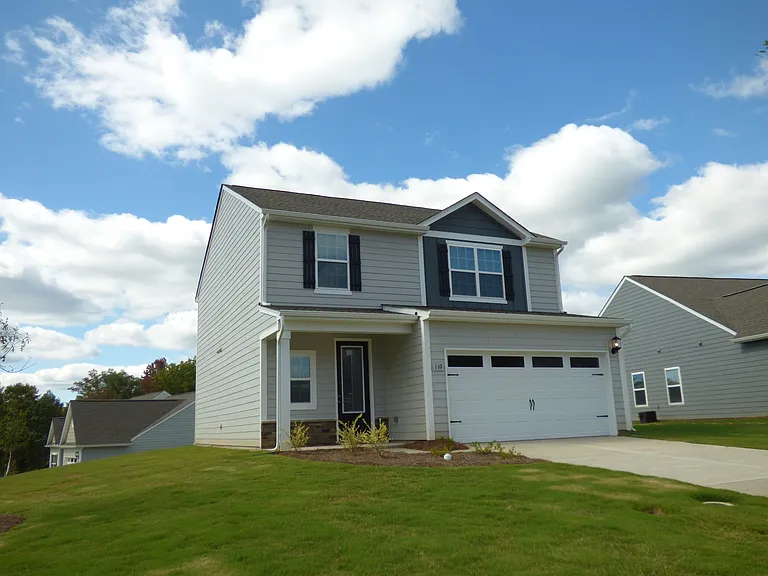 110 Tavern Trl — Photo 2