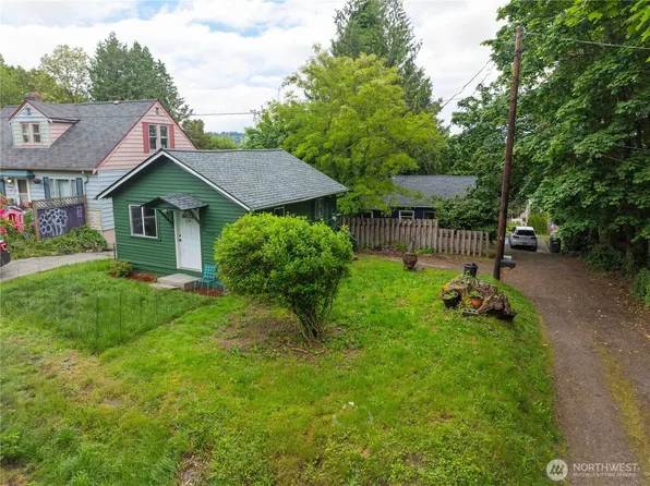 1546 N Wycoff Avenue, Bremerton, WA 98312