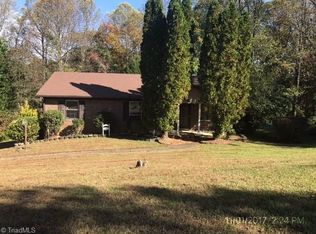 3655 Kinghill Dr, Winston Salem, NC 27105