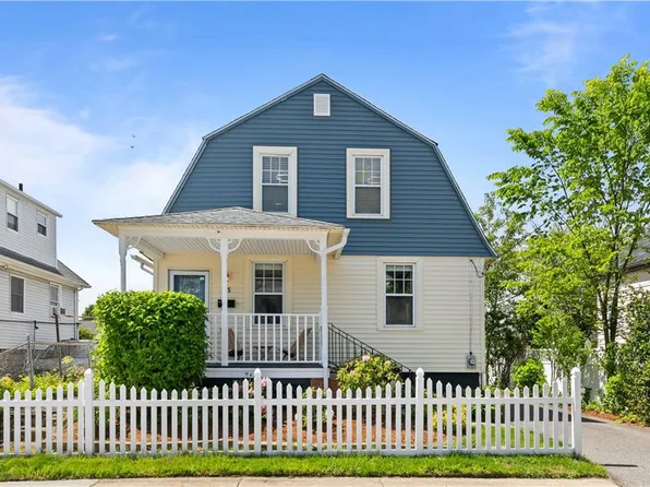 155 Quarry St, East Providence, RI 02914