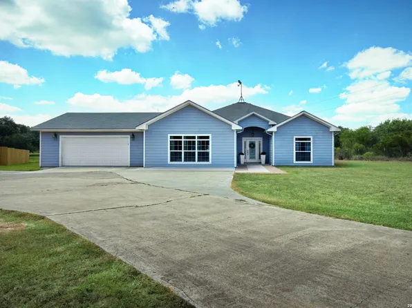 6006 Yucca Trail, Beeville, TX 78102