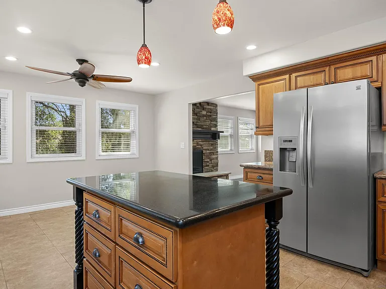 885 Eldorado Dr — Photo 14