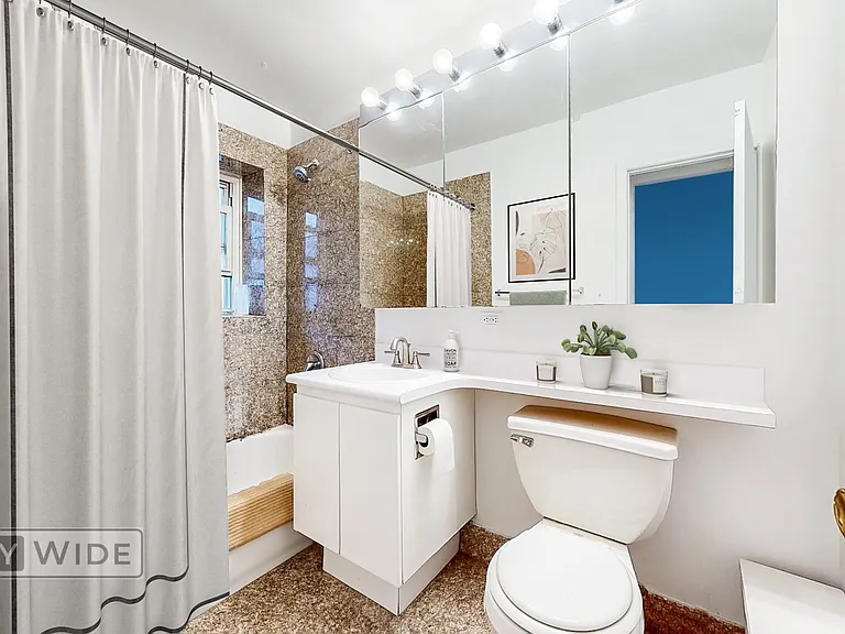 188 E 93rd St #2L — Photo 4