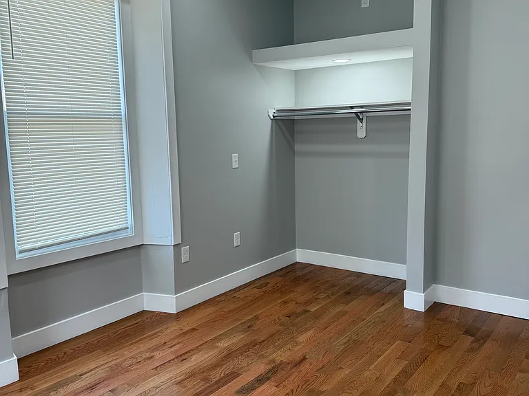 43 West St #2 — Photo 12