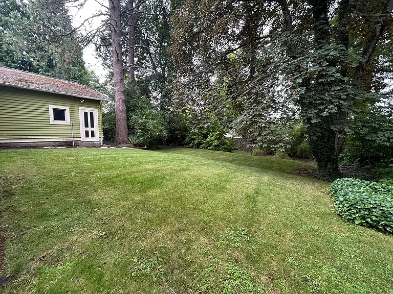 2232 SW Troy St — Photo 25