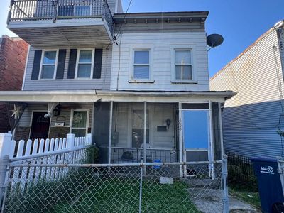 2005 Fairlawn Ave SE, Washington, DC, 20020