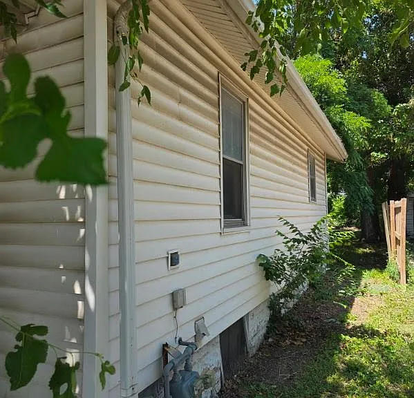 1112 E Garfield Ave — Photo 15
