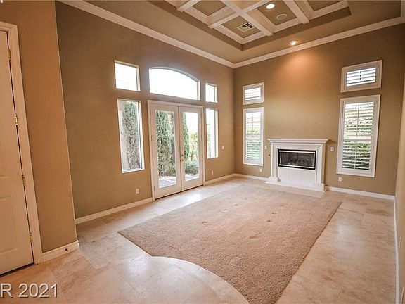 5th image of 9813 Queen Charlotte Dr
