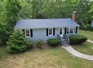 221 North Rd, Hopkinton, RI 02833