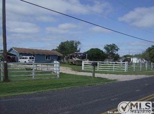 10720 Fowler Rd, Atascosa, TX 78002