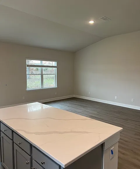 117 Cades Blf — Photo 13