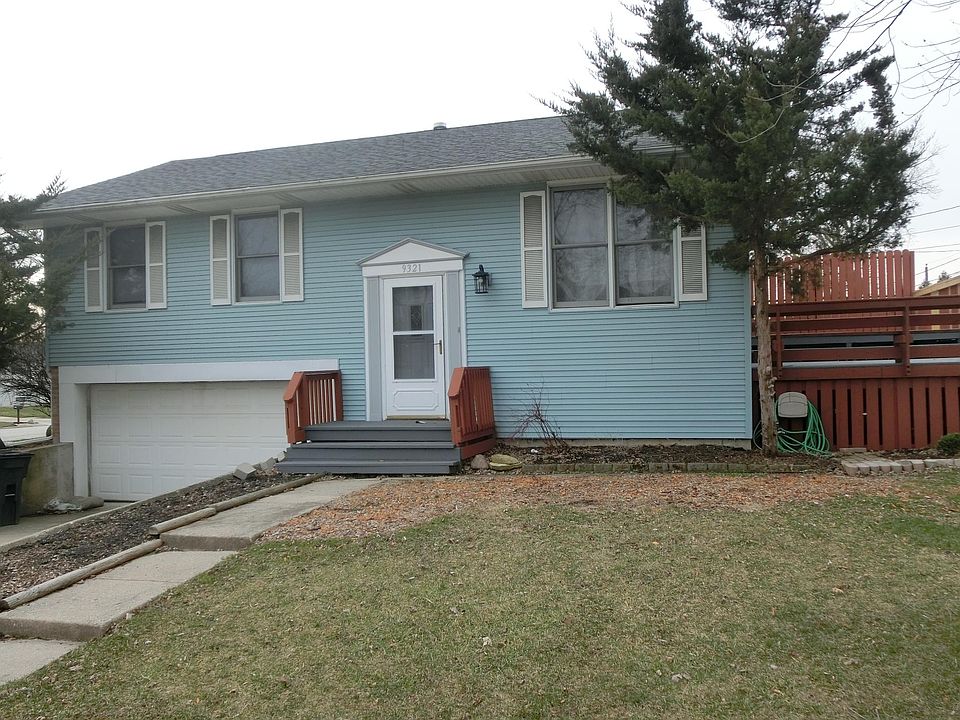 1st image of 9321 W Magnolia Ave