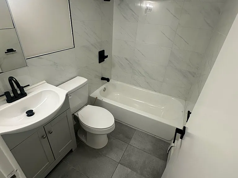 110 Milford Ave #1F — Photo 8